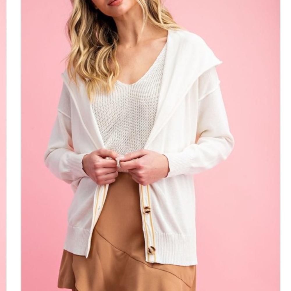 🤍LIGHTWEIGHT KNIT BUTTON DETAILED CARDIGAN